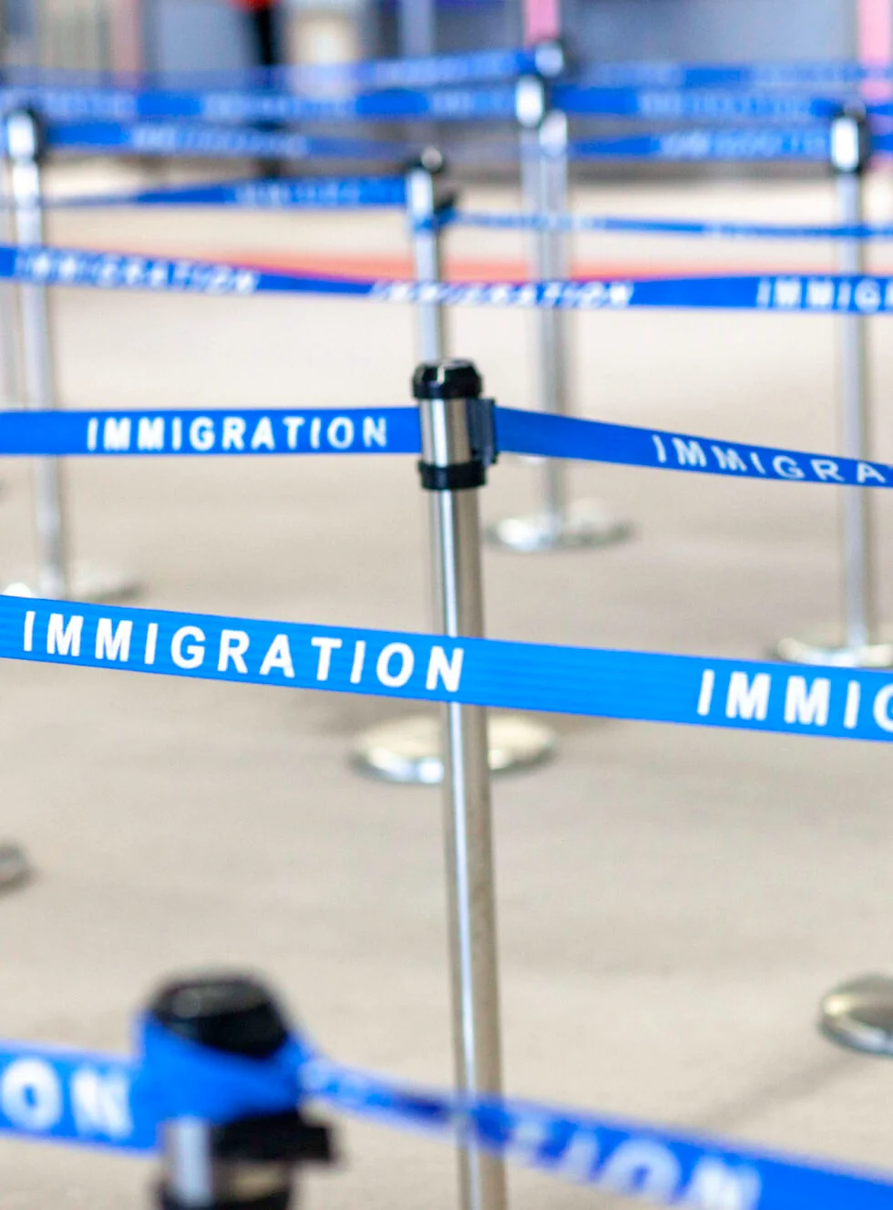 immigration-lawyers-visa-scaled-e1724402837435-980x1327